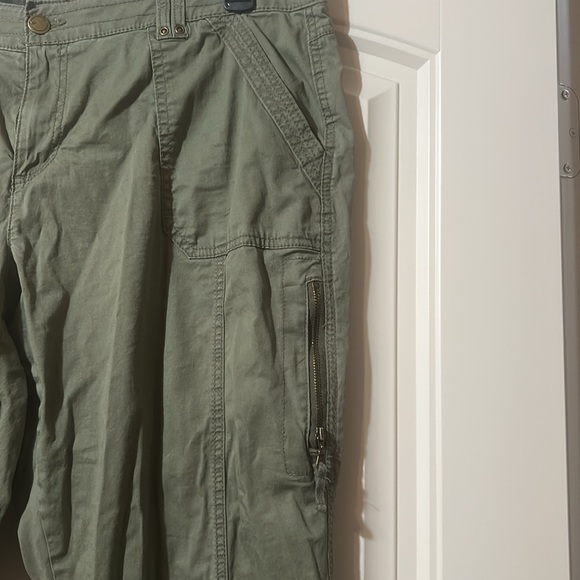 Size 18 pants - Picture 2 of 6